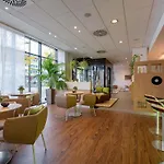 Ibis 3*