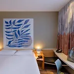Ibis Hotel 3*