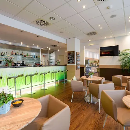 Hotel Ibis 2*