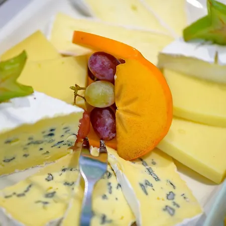 Ibis 3*